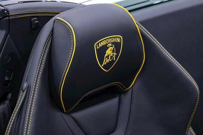 2022 Lamborghini Huracan EVO