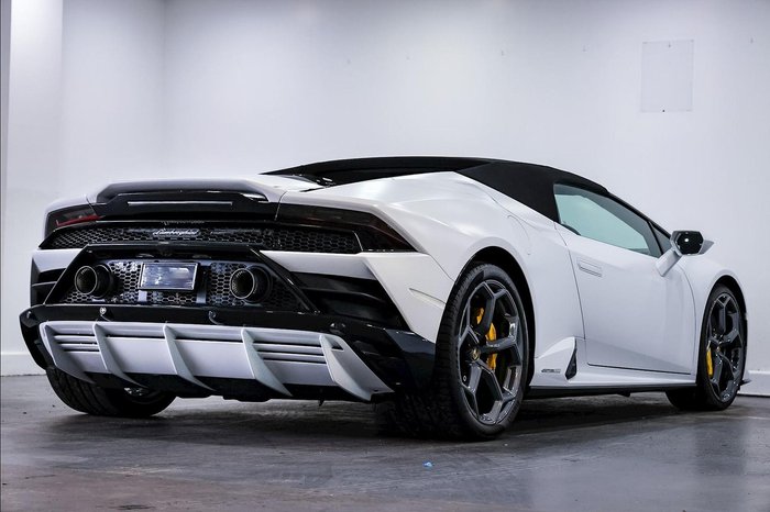 2022 Lamborghini Huracan EVO