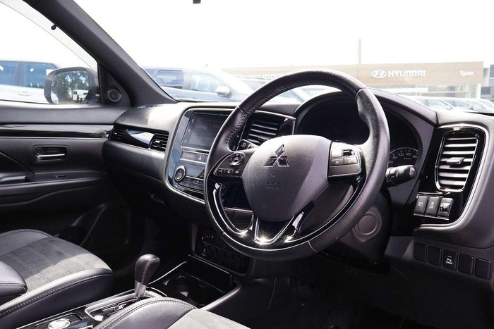 2019 Mitsubishi Outlander Black Edition