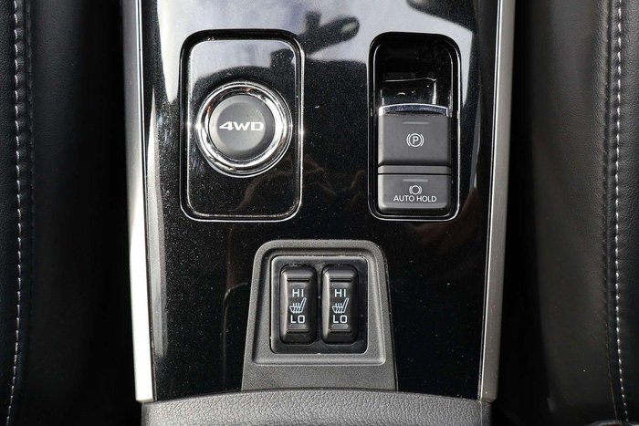 2019 Mitsubishi Outlander Black Edition