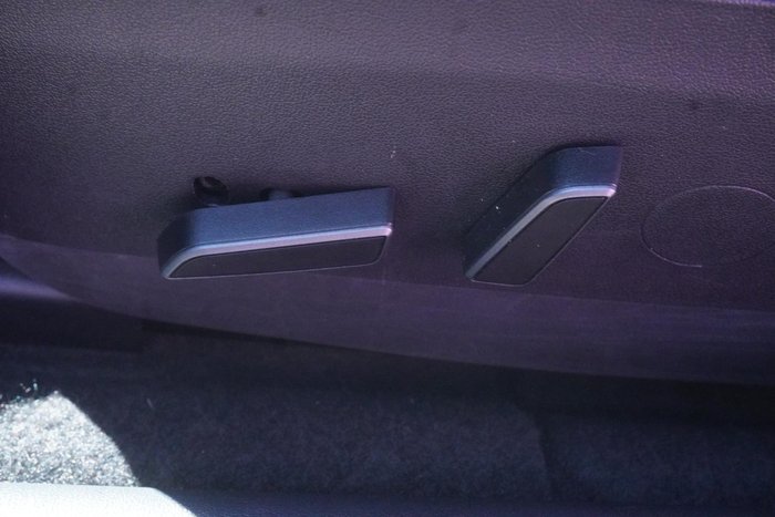 2022 Tesla Model 3 Rear-Wheel Drive