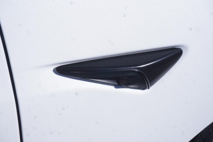 2022 Tesla Model 3 Rear-Wheel Drive