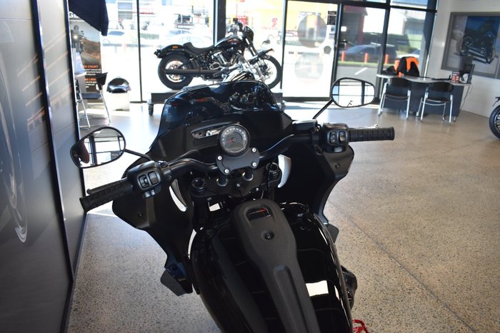 2025 HARLEY-DAVIDSON FXLRST LOW RIDER ST (117)