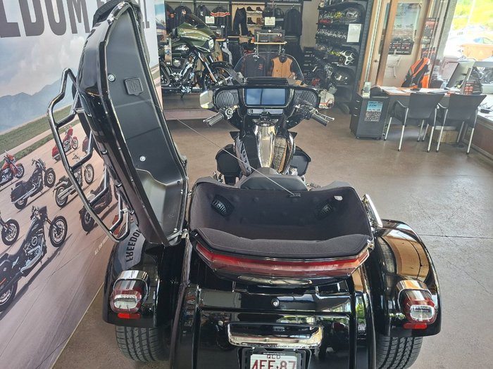 2026 HARLEY-DAVIDSON FLHLT STREET GLIDE 3 LIMITED