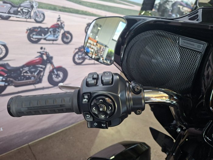 2026 HARLEY-DAVIDSON FLHLT STREET GLIDE 3 LIMITED