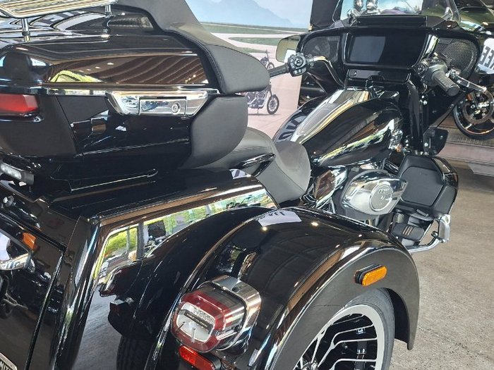 2026 HARLEY-DAVIDSON FLHLT STREET GLIDE 3 LIMITED