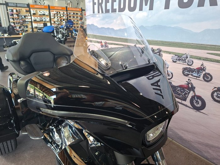 2026 HARLEY-DAVIDSON FLHLT STREET GLIDE 3 LIMITED