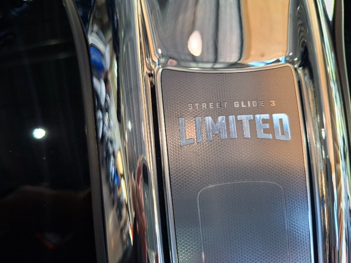 2026 HARLEY-DAVIDSON FLHLT STREET GLIDE 3 LIMITED