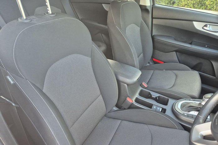 2022 Kia Cerato S