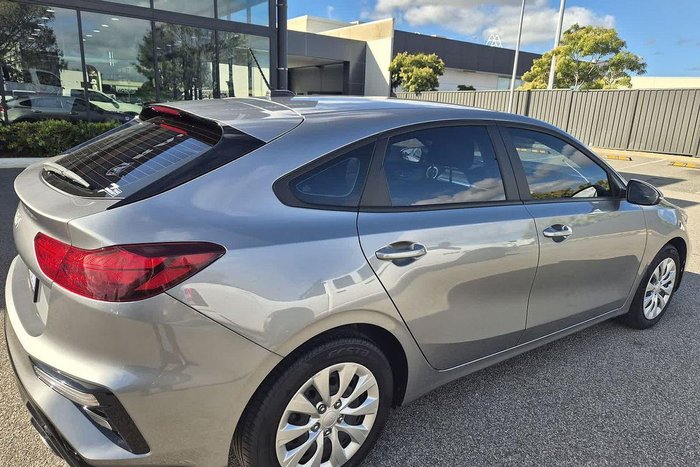 2022 Kia Cerato S