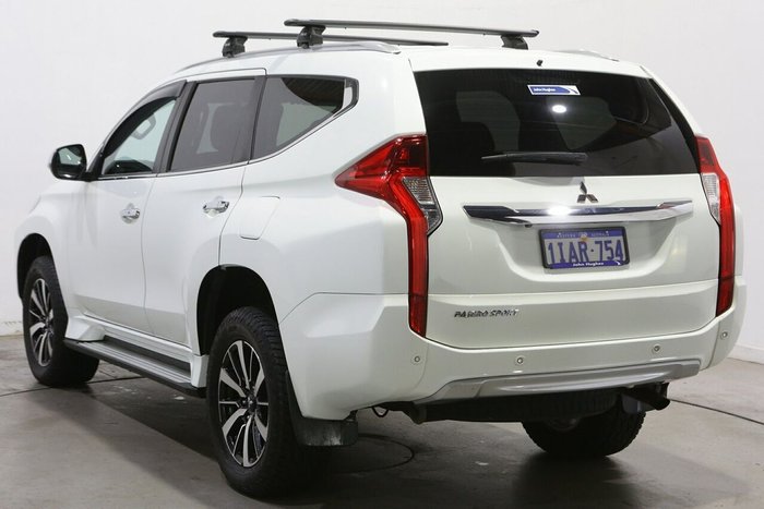 2018 Mitsubishi Pajero Sport GLS