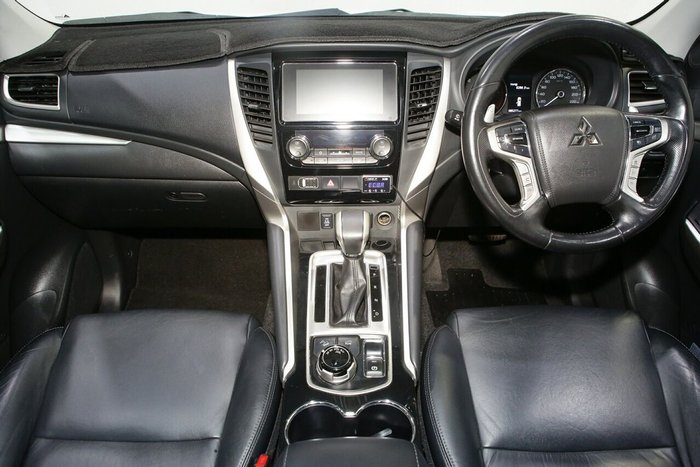 2018 Mitsubishi Pajero Sport GLS