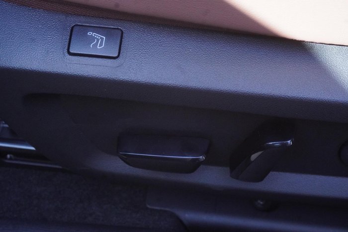 2025 Mitsubishi Outlander Exceed Tourer