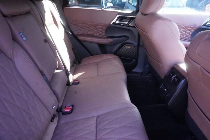 2025 Mitsubishi Outlander Exceed Tourer