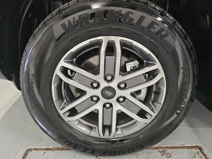 2025 Ford Everest Trend