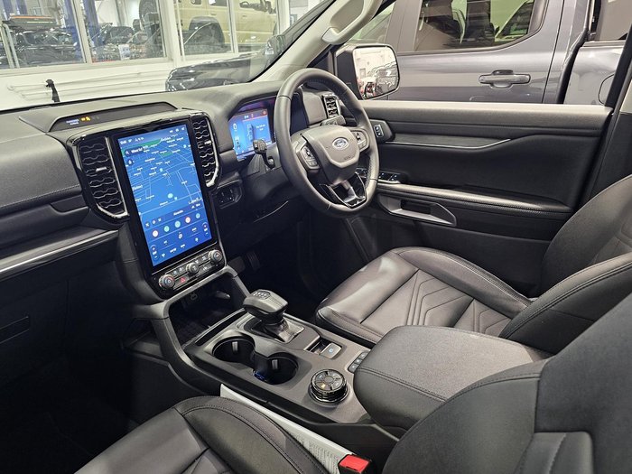 2025 Ford Everest Trend