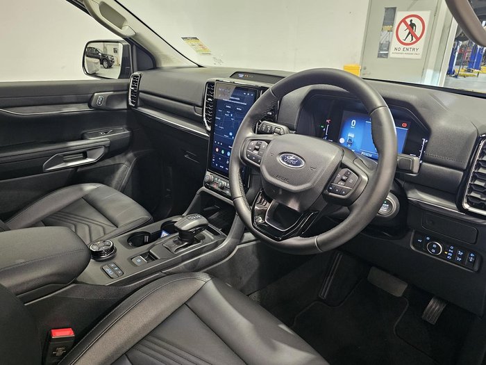 2025 Ford Everest Trend