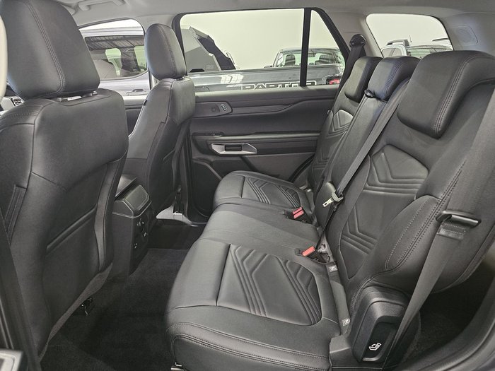 2025 Ford Everest Trend