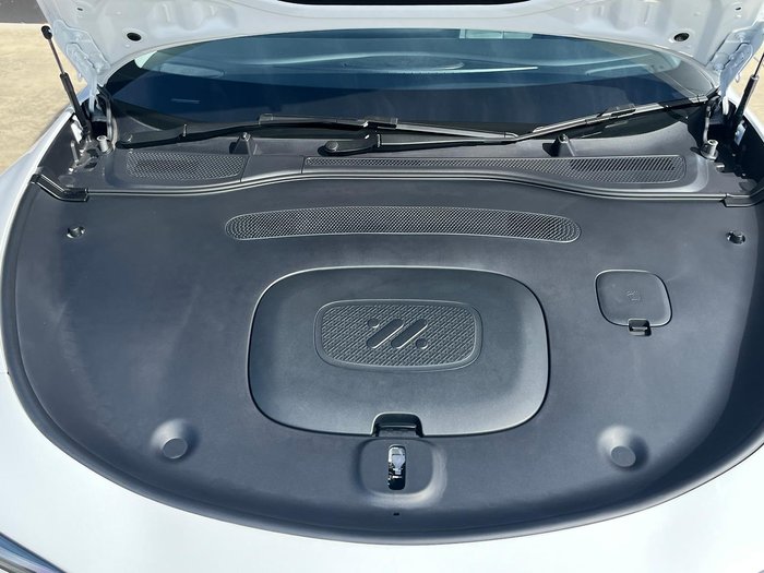 2025 MG IM5 Premium