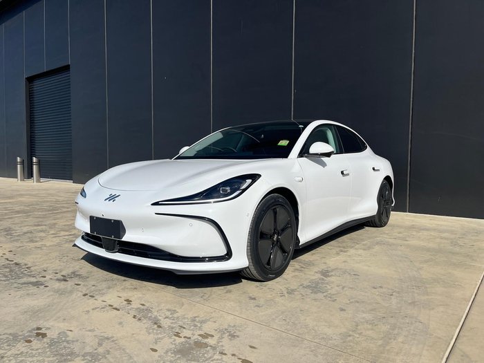 2025 MG IM5 Premium