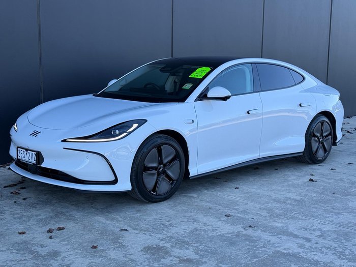 2025 MG IM5 Premium