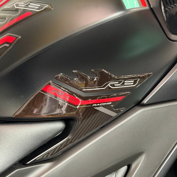 2025 Yamaha YZF-R3 Green