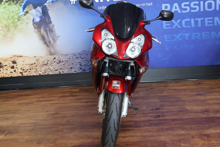 2006 Honda VFR800F (VFR800Fi) Red