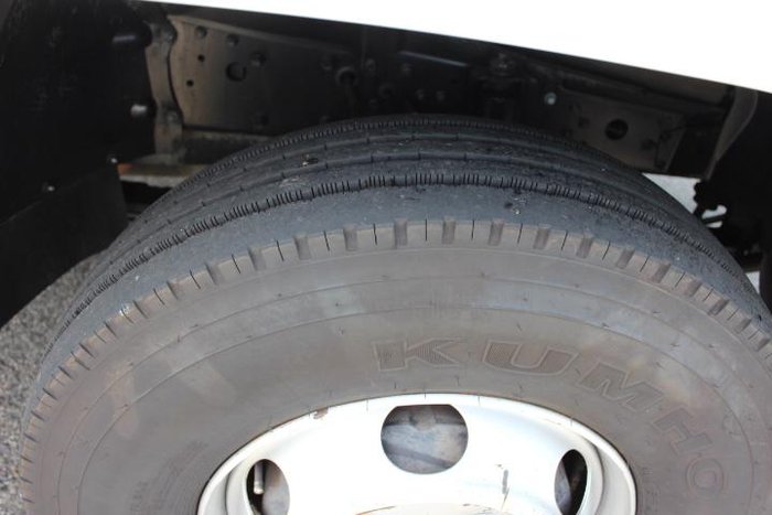 2013 Fuso Fighter 1024 WHITE