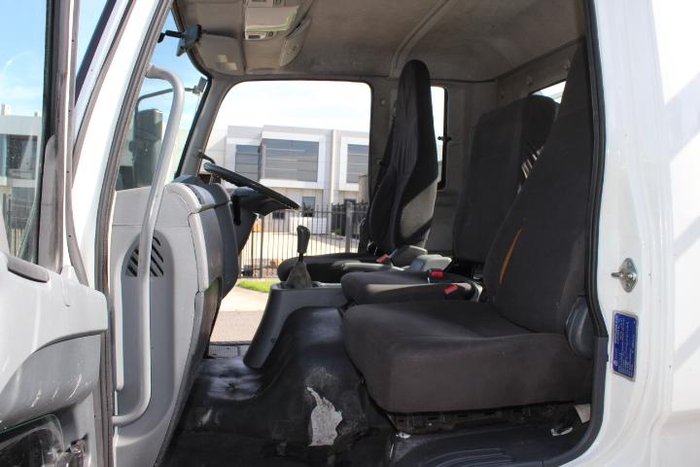 2013 Fuso Fighter 1024 WHITE