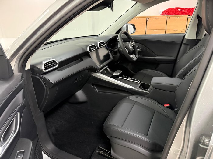2025 MG ZS Essence ZS32 MY25.5 Sloane Silver