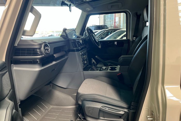 2025 INEOS Grenadier Quartermaster