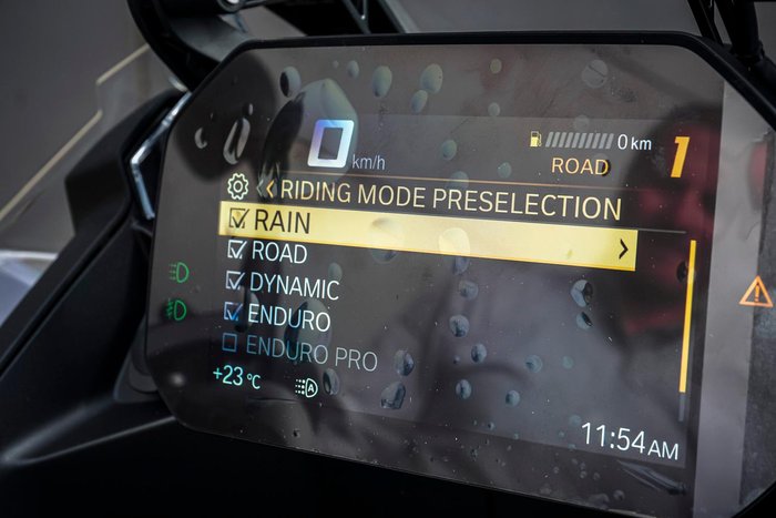 2025 BMW F 900 GS Adventure Ride Pro