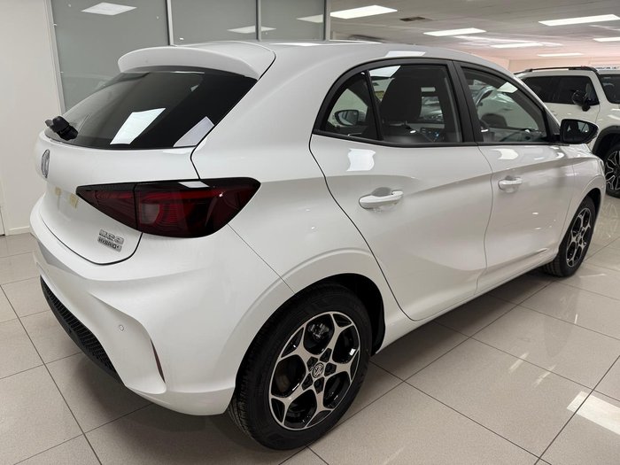 2025 MG MG3 Essence MY25.5 Dover White
