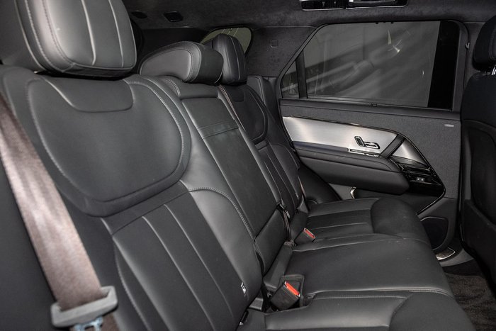 2025 Land Rover Range Rover Sport D350 Autobiography