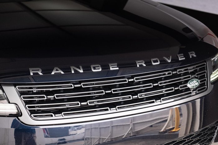 2025 Land Rover Range Rover Sport D350 Autobiography