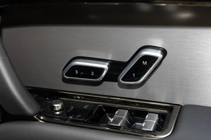 2025 Land Rover Range Rover Sport D350 Autobiography