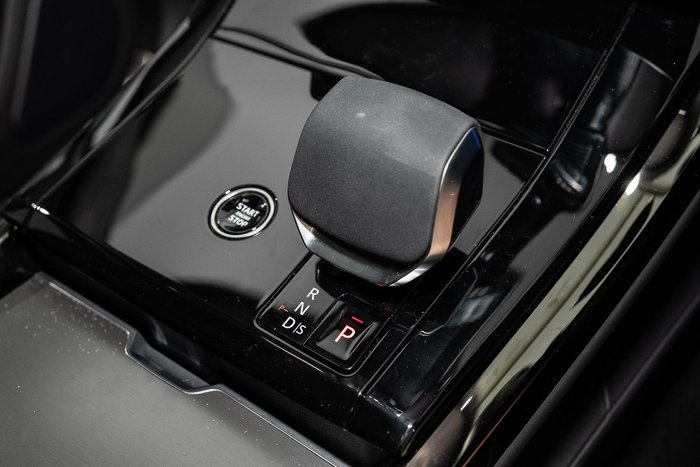 2025 Land Rover Range Rover Sport D350 Autobiography