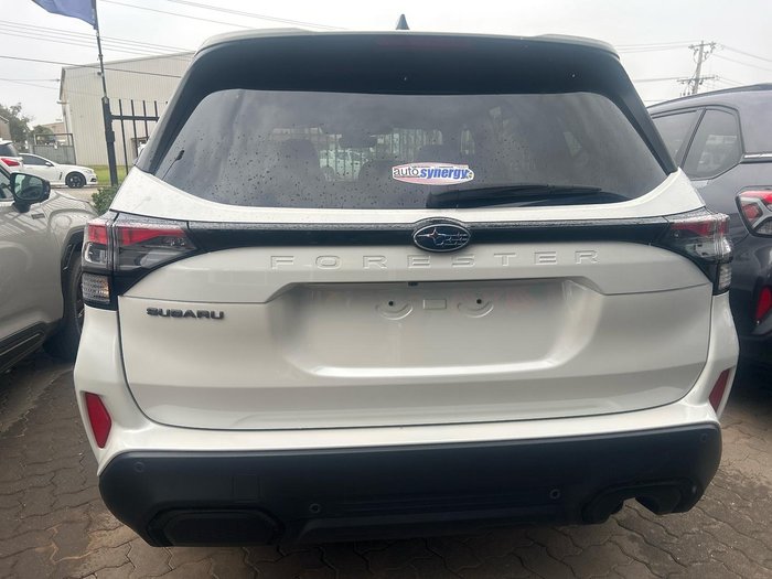 2025 Subaru Forester Touring S6 MY26 AWD Crystal White