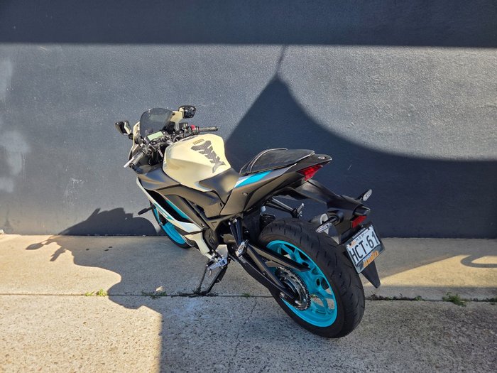 2024 Yamaha YZF-R3 WHITE