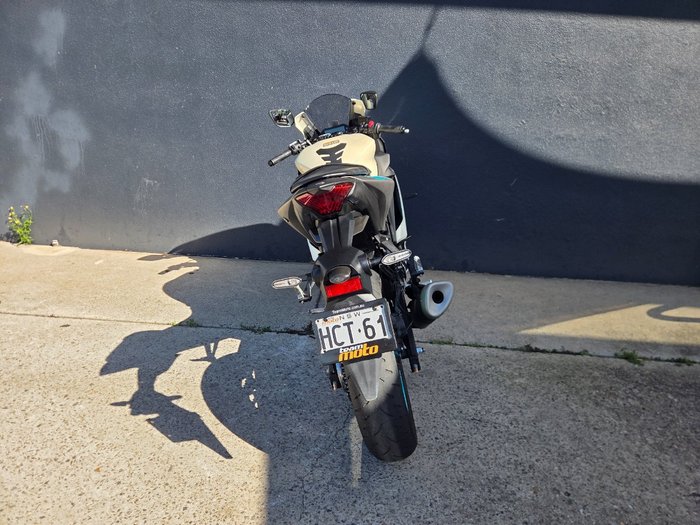 2024 Yamaha YZF-R3 WHITE