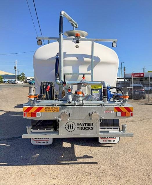 2025 Hino 700 Series FS 2632 White