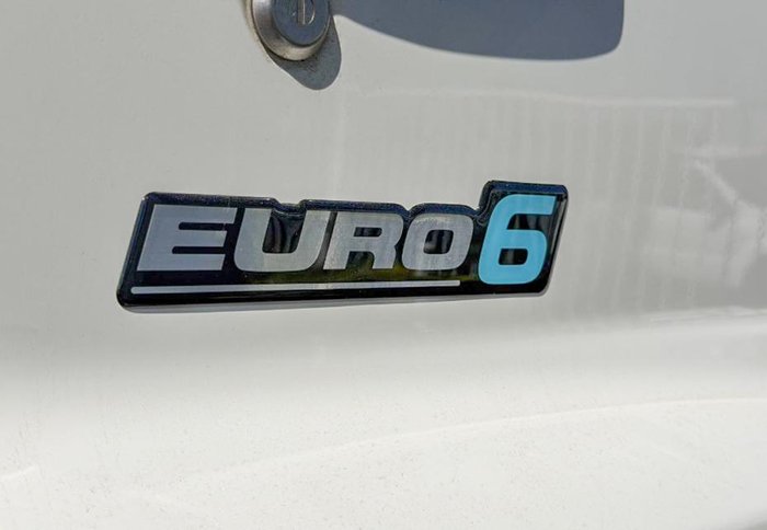 2025 Hino 700 Series FS 2632 White