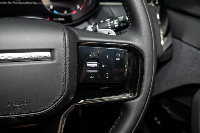 2025 Land Rover Range Rover Sport D250 Dynamic SE