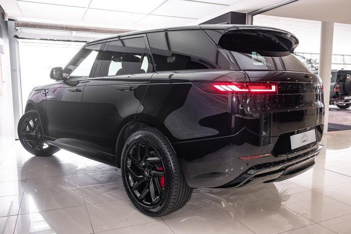 2025 Land Rover Range Rover Sport D250 Dynamic SE