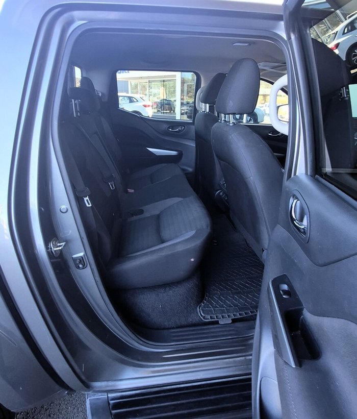 2021 Nissan Navara ST