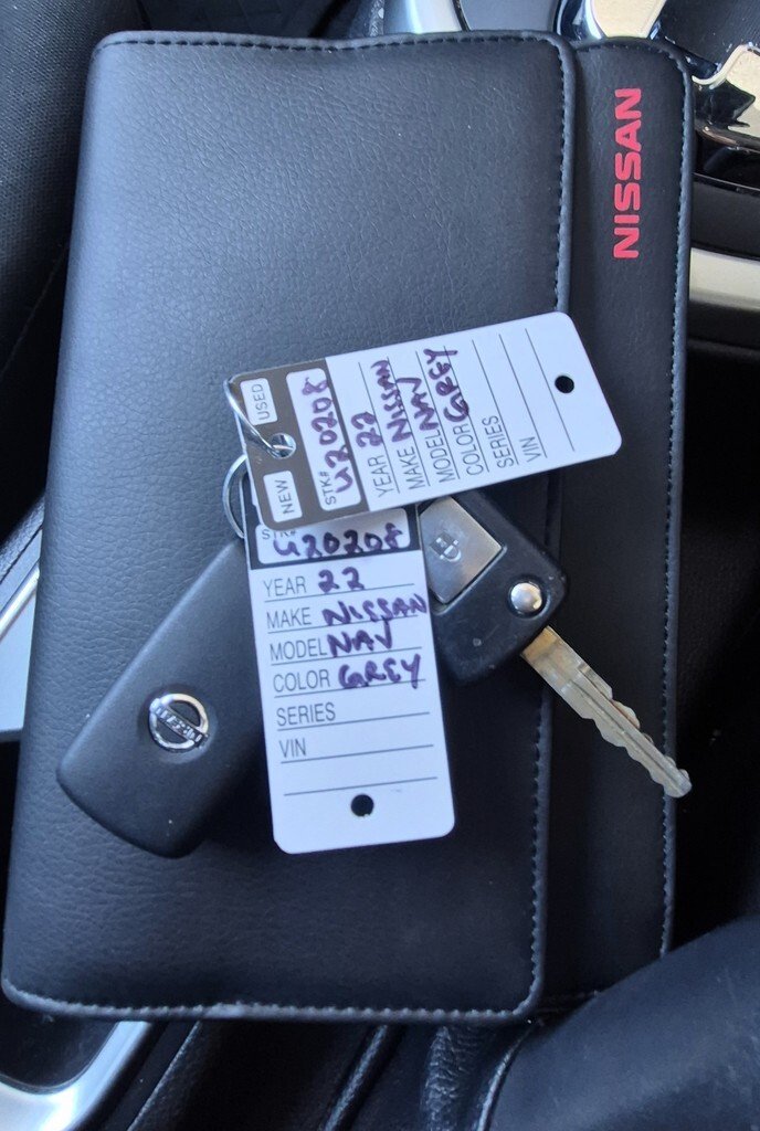 2021 Nissan Navara ST