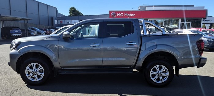 2021 Nissan Navara ST