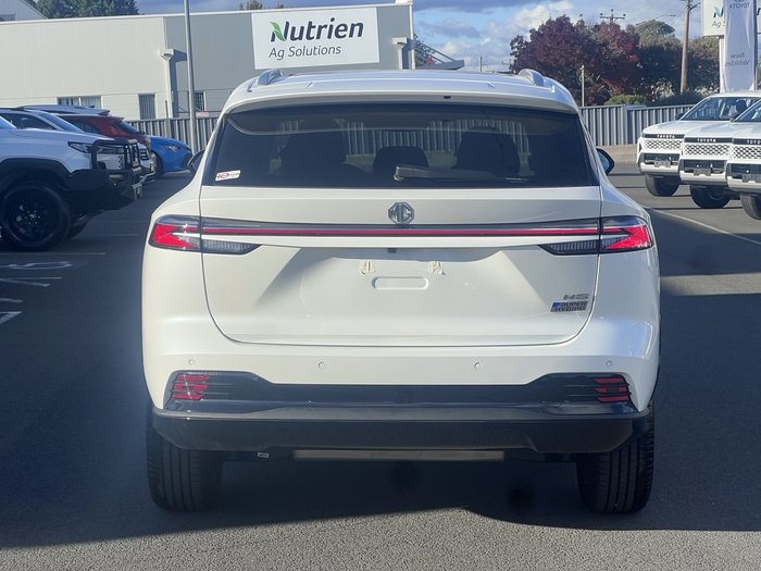 2025 MG HS Super Hybrid Essence