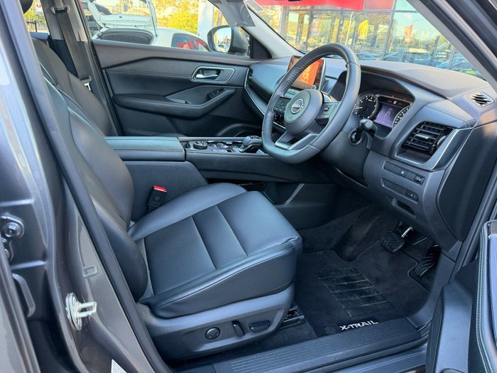 2023 Nissan X-TRAIL ST-L