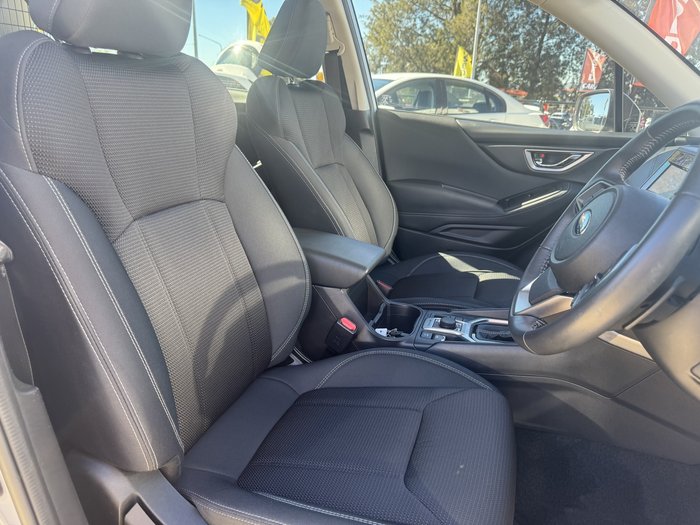 2020 Subaru Forester 2.5i